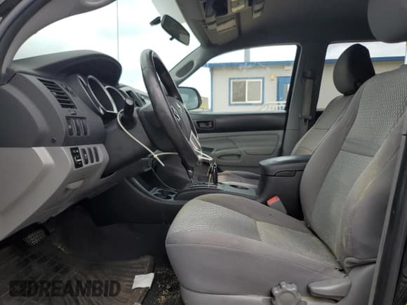 ✅ 2015 Toyota Tacoma PreRunner • VIN: 5TFJU4GN0FX081440 • Лот: 81354765. Опубликован ранее на Copart с пробегом 96 256 миль. Бесплатный доступ к архиву аукционных продаж из США и подробный отчёт об истории автомобиля на DreamBid. Изображение 7.