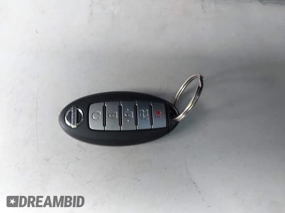 ✅ 2014 Nissan Altima SV • VIN: 1N4AL3APXEC272835 • Lot: 42835350. Wystawiony na IAAI z przebiegiem 81 812 mil. Bezpłatny archiwum sprzedaży aukcyjnych z USA i szczegółowy raport historii pojazdu na DreamBid. Zdjęcie 11.