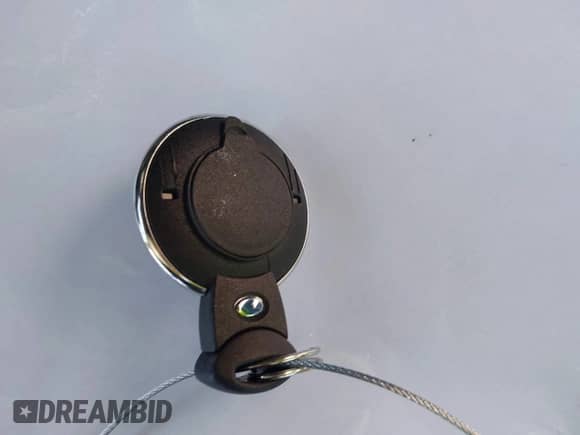 2013 MINI Hardtop z VIN WMWSU3C54DT545660, wystawiony jako IAAI lot #42737468 z przebiegiem 41 059 mil mil oraz . Historia ofert i sprzedaży dostępna na DreamBid. Obrazek 11.