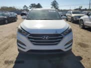 ✅ 2017 Hyundai Tucson SE • VIN: KM8J3CA40HU504739 • Лот: 92613605. Опубликован ранее на Copart с пробегом 196 981 миль. Бесплатный доступ к архиву аукционных продаж из США и подробный отчёт об истории автомобиля на DreamBid. Изображение 5.