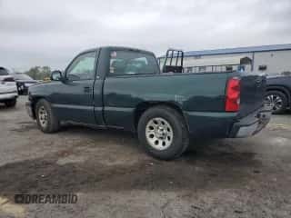 ✅ 2005 Chevrolet Silverado 1500 Work Truck • VIN: 1GCEC14X75Z138339 • Lot: 74379614. Wystawiony na Copart z przebiegiem 133 407 mil mil. Skorzystaj z bezpłatnego archiwum sprzedaży aukcyjnych z USA i zobacz szczegółowy raport historii pojazdu na DreamBid. Zdjęcie 2.