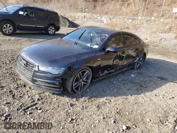 ✅ 2016 Audi A7 Premium Plus • VIN: WAUWGAFC6GN025766 • Лот: 40046403. Опубликован ранее на Copart с пробегом 76 821 миль. Бесплатный доступ к архиву аукционных продаж из США и подробный отчёт об истории автомобиля на DreamBid. Изображение 1.
