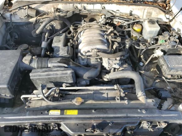 ✅ 2002 Toyota Land Cruiser • VIN: JTEHT05J822020835 • Lot: 93125305. Wystawiony na Copart z przebiegiem 210 319 mil. Bezpłatny archiwum sprzedaży aukcyjnych z USA i szczegółowy raport historii pojazdu na DreamBid. Zdjęcie 12.