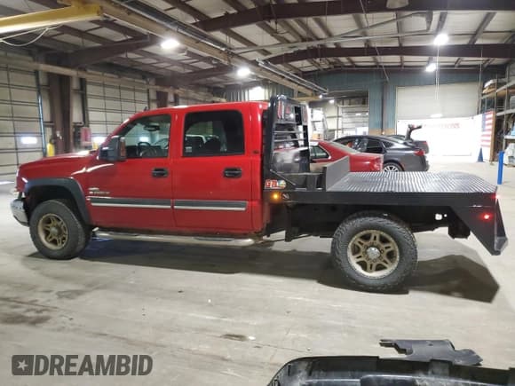 ✅ 2006 Chevrolet Silverado 2500HD LT3 • VIN: 1GCHK23D36F153968 • Лот: 90945235. Опубликован ранее на Copart с пробегом 231 114 миль. Бесплатный доступ к архиву аукционных продаж из США и подробный отчёт об истории автомобиля на DreamBid. Изображение 2.