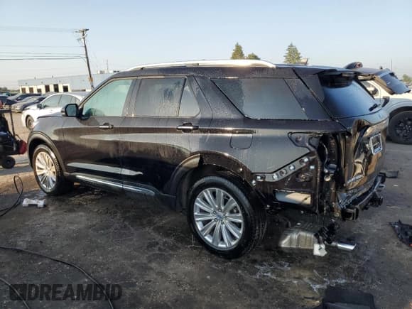 ✅ 2024 Ford Explorer Limited • VIN: 1FMSK8FH1RGA65986 • Лот: 68131685. Опубликован ранее на Copart с пробегом 8 089 миль. Бесплатный доступ к архиву аукционных продаж из США и подробный отчёт об истории автомобиля на DreamBid. Изображение 2.