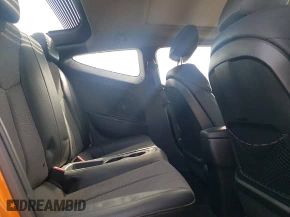 ✅ 2013 Hyundai Veloster RE:MIX • VIN: KMHTC6AD6DU156272 • Лот: 48770025. Размещён на Copart с пробегом 101 729 миль миль. Получите бесплатный доступ к архиву аукционных продаж из США и посмотрите подробный отчёт об истории автомобиля на DreamBid. Изображение 10.