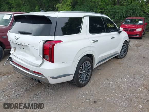 2024 Hyundai Palisade Calligraphy with VIN KM8R7DGE7RU664258, listed as a IAAI auction lot 42516522 with 37,621 mi miles and . Bid and sale history available at DreamBid. Image 4.