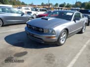 ✅ 2007 Ford Mustang Deluxe • VIN: 1ZVFT80N075279472 • Lot: 43406077. Listed on IAAI with 121,202 mi. Free auction sales archive from the USA and detailed vehicle history report at DreamBid. Image 18.