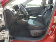 ✅ 2018 Jeep Compass Latitude • VIN: 3C4NJCBB9JT122041 • Lot: 69098145. Wystawiony na Copart z przebiegiem 87 376 mil. Bezpłatny archiwum sprzedaży aukcyjnych z USA i szczegółowy raport historii pojazdu na DreamBid. Zdjęcie 7.