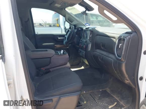 2020 Chevrolet Silverado 2500HD LT with VIN 1GC1YNEY4LF300795, listed as a IAAI auction lot 42650349 with 112,851 mi miles and . Bid and sale history available at DreamBid. Image 5.