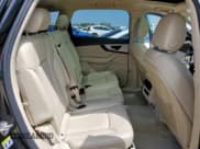 ✅ 2019 Audi Q7 Premium • VIN: WA1AHAF70KD020049 • Lot: 71735765. Wystawiony na Copart z przebiegiem 68 991 mil. Bezpłatny archiwum sprzedaży aukcyjnych z USA i szczegółowy raport historii pojazdu na DreamBid. Zdjęcie 10.