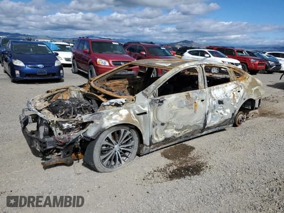 ✅ 2017 Buick LaCrosse Preferred • VIN: 1G4ZN5SS5HU172738 • Lot: 56387614. Wystawiony na Copart z przebiegiem Nie podano. Bezpłatny archiwum sprzedaży aukcyjnych z USA i szczegółowy raport historii pojazdu na DreamBid. Zdjęcie 1.