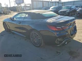 ✅ 2021 BMW 8 Series M850i xDrive • VIN: WBAFY4C03MCF29680 • Лот: 94529965. Опубликован ранее на Copart с пробегом 26 984 миль. Бесплатный доступ к архиву аукционных продаж из США и подробный отчёт об истории автомобиля на DreamBid. Изображение 2.