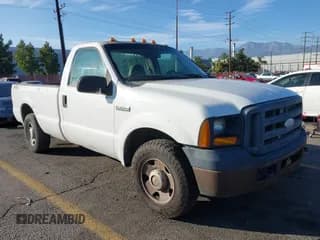 ✅ 2007 Ford F-350 XL • VIN: 1FTSF30537EA60369 • Лот: 43611067. Опубликован ранее на IAAI с пробегом 284 498 миль. Бесплатный доступ к архиву аукционных продаж из США и подробный отчёт об истории автомобиля на DreamBid. Изображение 1.