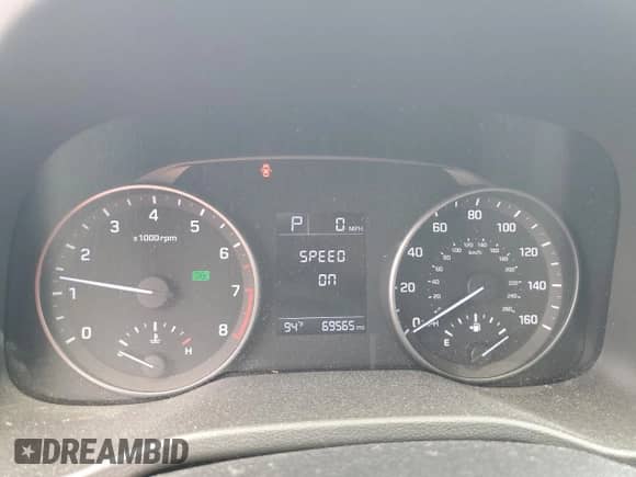 2017 Hyundai Elantra SE with VIN 5NPD84LF5HH106122, listed as a Copart auction lot 69241885 with 69,565 mi miles and Salvage title. Bid and sale history available at DreamBid. Image 9.