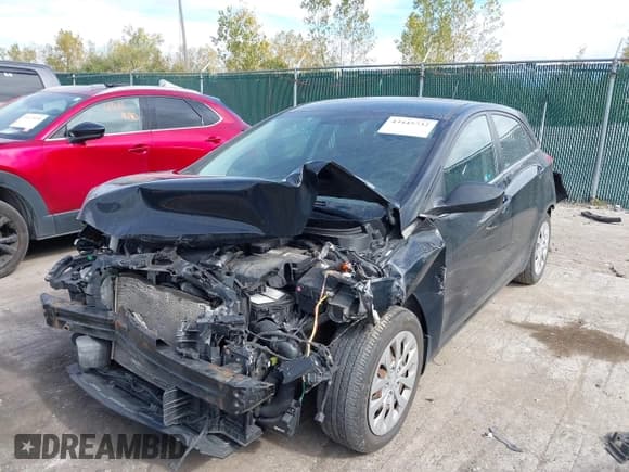 ✅ 2016 Hyundai Elantra • VIN: KMHD35LH5GU287065 • Lot: 43445732. Listed on IAAI with 89,801 mi. Free auction sales archive from the USA and detailed vehicle history report at DreamBid. Image 2.