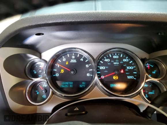 ✅ 2013 Chevrolet Silverado 1500 LT • VIN: 1GCRKSE71DZ190315 • Lot: 74475914. Listed on Copart with 156,251 mi. Free auction sales archive from the USA and detailed vehicle history report at DreamBid. Image 9.