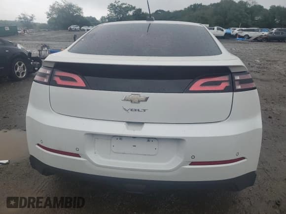 ✅ 2015 Chevrolet Volt • VIN: 1G1RB6E41FU118407 • Lot: 73403944. Wystawiony na Copart z przebiegiem 243 223 mil. Bezpłatny archiwum sprzedaży aukcyjnych z USA i szczegółowy raport historii pojazdu na DreamBid. Zdjęcie 6.