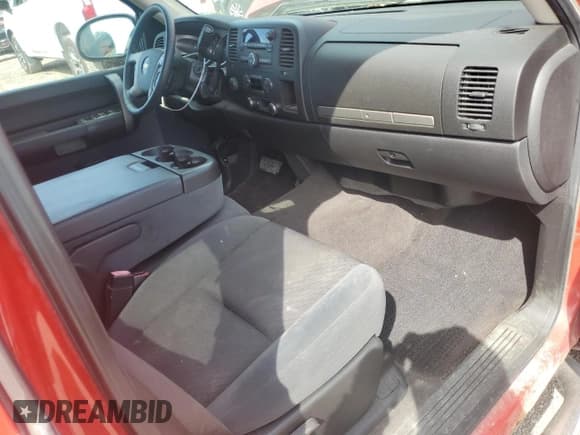 ✅ 2009 Chevrolet Silverado 1500 LT • VIN: 1GCEK29089Z288356 • Lot: 73471934. Listed on Copart with 134,906 mi. Free auction sales archive from the USA and detailed vehicle history report at DreamBid. Image 8.