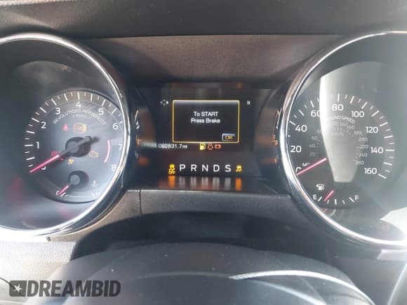 ✅ 2017 Ford Mustang GT Premium • VIN: 1FATP8FFXH5287242 • Lot: 42294315. Wystawiony na IAAI z przebiegiem 92 831 mil. Bezpłatny archiwum sprzedaży aukcyjnych z USA i szczegółowy raport historii pojazdu na DreamBid. Zdjęcie 7.