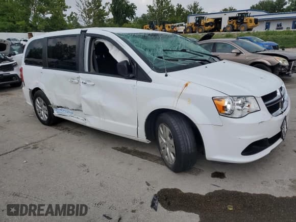 ✅ 2018 Dodge Grand Caravan SE • VIN: 2C4RDGBG0JR180926 • Lot: 66948235. Wystawiony na Copart z przebiegiem 102 313 mil. Bezpłatny archiwum sprzedaży aukcyjnych z USA i szczegółowy raport historii pojazdu na DreamBid. Zdjęcie 4.