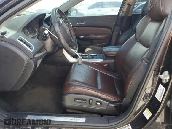 ✅ 2015 Acura TLX V6 • VIN: 19UUB2F30FA026336 • Лот: 82668175. Опубликован ранее на Copart с пробегом 100 388 миль. Бесплатный доступ к архиву аукционных продаж из США и подробный отчёт об истории автомобиля на DreamBid. Изображение 7.