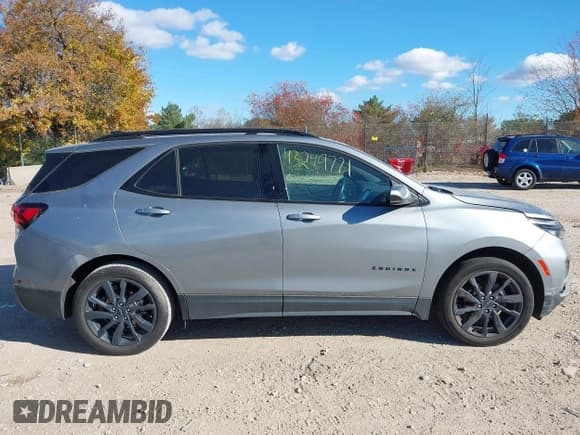 ✅ 2024 Chevrolet Equinox RS • VIN: 3GNAXMEG5RS104011 • Lot: 43249771. Listed on IAAI with 71,807 mi. Free auction sales archive from the USA and detailed vehicle history report at DreamBid. Image 13.