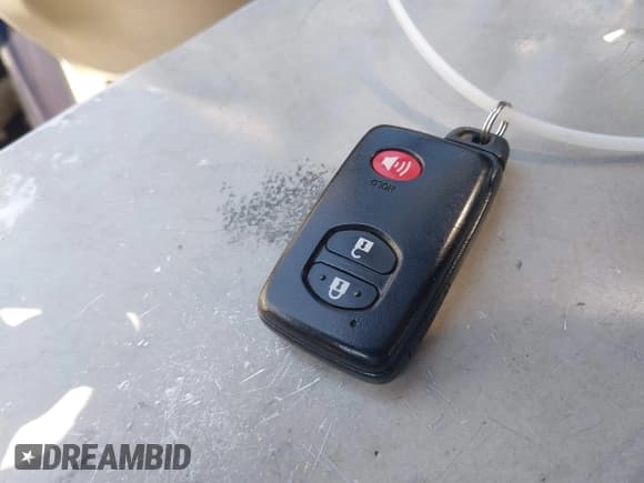 ✅ 2014 Toyota Prius Four • VIN: JTDKN3DU8E0391236 • Lot: 43067275. Wystawiony na IAAI z przebiegiem 230 155 mil. Bezpłatny archiwum sprzedaży aukcyjnych z USA i szczegółowy raport historii pojazdu na DreamBid. Zdjęcie 11.