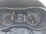 ✅ 2019 Jeep Cherokee Altitude • VIN: 1C4PJMLB9KD350772 • Lot: 41772250. Wystawiony na IAAI z przebiegiem 87 595 mil. Bezpłatny archiwum sprzedaży aukcyjnych z USA i szczegółowy raport historii pojazdu na DreamBid. Zdjęcie 7.