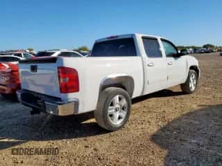 2008 Chevrolet Silverado 1500 1LT z VIN 3GCEC13JX8G266723, wystawiony jako Copart lot #90753765 z przebiegiem 201 476 mil mil oraz Czysty tytuł • Clean title. Historia ofert i sprzedaży dostępna na DreamBid. Obrazek 3.