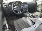 ✅ 2013 Dodge Challenger R/T Classic • VIN: 2C3CDYBT7DH699916 • Lot: 87728405. Wystawiony na Copart z przebiegiem 181 600 mil. Bezpłatny archiwum sprzedaży aukcyjnych z USA i szczegółowy raport historii pojazdu na DreamBid. Zdjęcie 8.