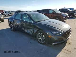 2022 Hyundai Sonata SEL z VIN KMHL64JAXNA211102, wystawiony jako Copart lot #72879022 z przebiegiem 3 089 mil mil oraz . Historia ofert i sprzedaży dostępna na DreamBid. Obrazek 4.