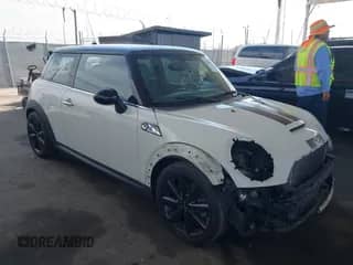 2013 MINI Hardtop S with VIN WMWSV3C5XDT479564, listed as a IAAI auction lot 42910334 with 167,743 mi miles and . Bid and sale history available at DreamBid. Image 1.