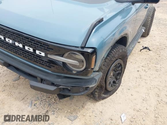 ✅ 2021 Ford Bronco • VIN: 1FMEE5DP5MLA71724 • Лот: 42286668. Опубликован ранее на IAAI с пробегом 38 239 миль. Бесплатный доступ к архиву аукционных продаж из США и подробный отчёт об истории автомобиля на DreamBid. Изображение 6.