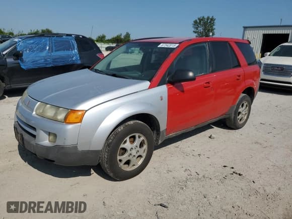 ✅ 2004 Saturn VUE V6 • VIN: 5GZCZ53464S874845 • Лот: 67342015. Опубликован ранее на Copart с пробегом 215 726 миль. Бесплатный доступ к архиву аукционных продаж из США и подробный отчёт об истории автомобиля на DreamBid. Изображение 1.