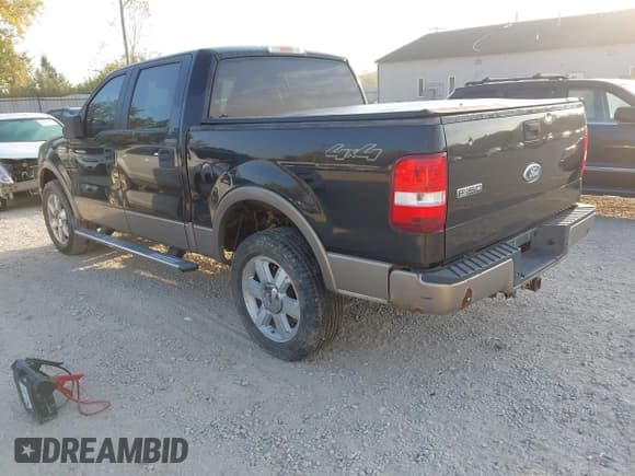 ✅ 2006 Ford F-150 XLT • VIN: 1FTPW14V96FA85872 • Лот: 43246896. Опубликован ранее на IAAI с пробегом 121 789 миль. Бесплатный доступ к архиву аукционных продаж из США и подробный отчёт об истории автомобиля на DreamBid. Изображение 3.