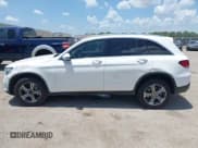 ✅ 2021 Mercedes-Benz GLC 300 • VIN: W1N0G8DB3MV322767 • Lot: 42703178. Listed on IAAI with 71,843 mi. Free auction sales archive from the USA and detailed vehicle history report at DreamBid. Image 14.