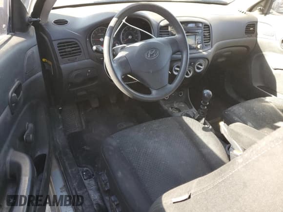 ✅ 2008 Hyundai Accent GS • VIN: KMHCM36C68U092378 • Лот: 43796045. Опубликован ранее на Copart с пробегом 164 022 миль. Бесплатный доступ к архиву аукционных продаж из США и подробный отчёт об истории автомобиля на DreamBid. Изображение 8.