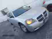 2005 Dodge Magnum SE с VIN 2D4FV48V35H695955, выставлен на аукционе IAAI как лот 41471555 с пробегом 191 643 миль миль и . История ставок и продаж доступна на DreamBid. Изображение 1.