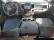 2019 Ram 1500 Express z VIN 1C6RR7FG5KS650239, wystawiony jako Copart lot #80680305 z przebiegiem 92 193 mil mil oraz Szkoda całkowita • Salvage title. Historia ofert i sprzedaży dostępna na DreamBid. Obrazek 8.