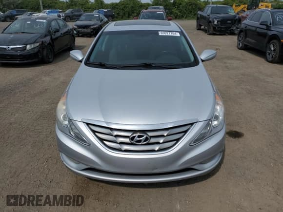 ✅ 2011 Hyundai Sonata GLS • VIN: 5NPEB4AC3BH281152 • Lot: 69027704. Listed on Copart with 165,558 mi. Free auction sales archive from the USA and detailed vehicle history report at DreamBid. Image 5.