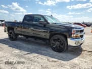 ✅ 2018 Chevrolet Silverado 1500 LT • VIN: 1GCRCREC1JZ132204 • Лот: 73486774. Опубликован ранее на Copart с пробегом 84 020 миль. Бесплатный доступ к архиву аукционных продаж из США и подробный отчёт об истории автомобиля на DreamBid. Изображение 4.