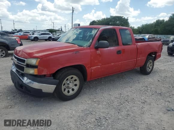 ✅ 2007 Chevrolet Silverado 1500 Work Truck • VIN: 1GCEC19X17Z189685 • Lot: 62158505. Listed on Copart with 177,760 mi. Free auction sales archive from the USA and detailed vehicle history report at DreamBid. Image 1.