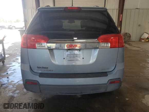 ✅ 2014 GMC Terrain SLE • VIN: 2GKFLWEK3E6381649 • Lot: 70218895. Wystawiony na Copart z przebiegiem 103 444 mil. Bezpłatny archiwum sprzedaży aukcyjnych z USA i szczegółowy raport historii pojazdu na DreamBid. Zdjęcie 6.