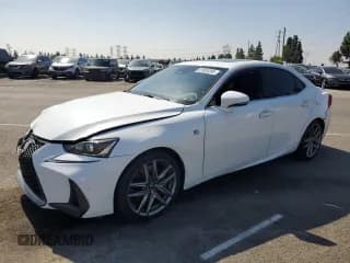 ✅ 2018 Lexus IS 300 F Sport • VIN: JTHBA1D21J5065305 • Лот: 81835205. Опубликован ранее на Copart с пробегом 132 132 миль. Бесплатный доступ к архиву аукционных продаж из США и подробный отчёт об истории автомобиля на DreamBid. Изображение 1.
