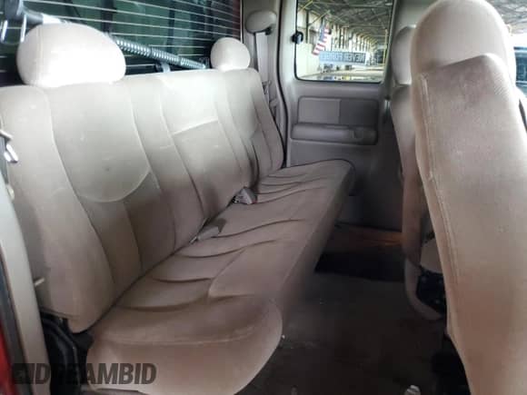 ✅ 2003 GMC Sierra 1500 SLE • VIN: 1GTEK19T83E172142 • Лот: 86137905. Опубликован ранее на Copart с пробегом 357 741 миль. Бесплатный доступ к архиву аукционных продаж из США и подробный отчёт об истории автомобиля на DreamBid. Изображение 10.