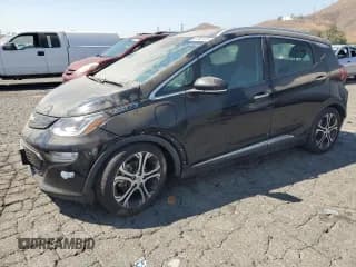 ✅ 2021 Chevrolet Bolt EV Premier • VIN: 1G1FZ6S07M4112477 • Lot: 67992415. Wystawiony na Copart z przebiegiem 50 861 mil. Bezpłatny archiwum sprzedaży aukcyjnych z USA i szczegółowy raport historii pojazdu na DreamBid. Zdjęcie 1.