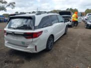 ✅ 2025 Honda Odyssey Touring • VIN: 5FNRL6H80SB006123 • Lot: 43533161. Listed on IAAI with 6,942 mi. Free auction sales archive from the USA and detailed vehicle history report at DreamBid. Image 4.