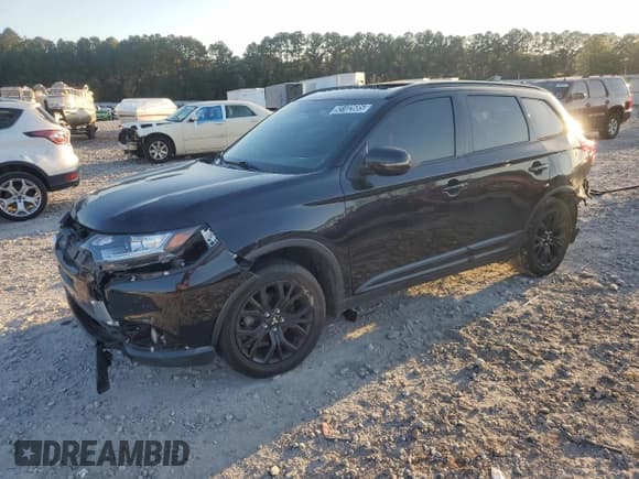 ✅ 2018 Mitsubishi Outlander SE • VIN: JA4AD3A3XJZ026793 • Лот: 93102685. Опубликован ранее на Copart с пробегом 75 398 миль. Бесплатный доступ к архиву аукционных продаж из США и подробный отчёт об истории автомобиля на DreamBid. Изображение 1.