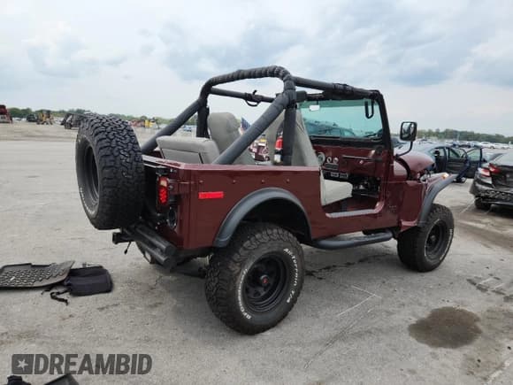 ✅ 1977 Jeep CJ • VIN: J7A93EH083208 • Lot: 71854515. Wystawiony na Copart z przebiegiem 27 819 mil. Bezpłatny archiwum sprzedaży aukcyjnych z USA i szczegółowy raport historii pojazdu na DreamBid. Zdjęcie 3.